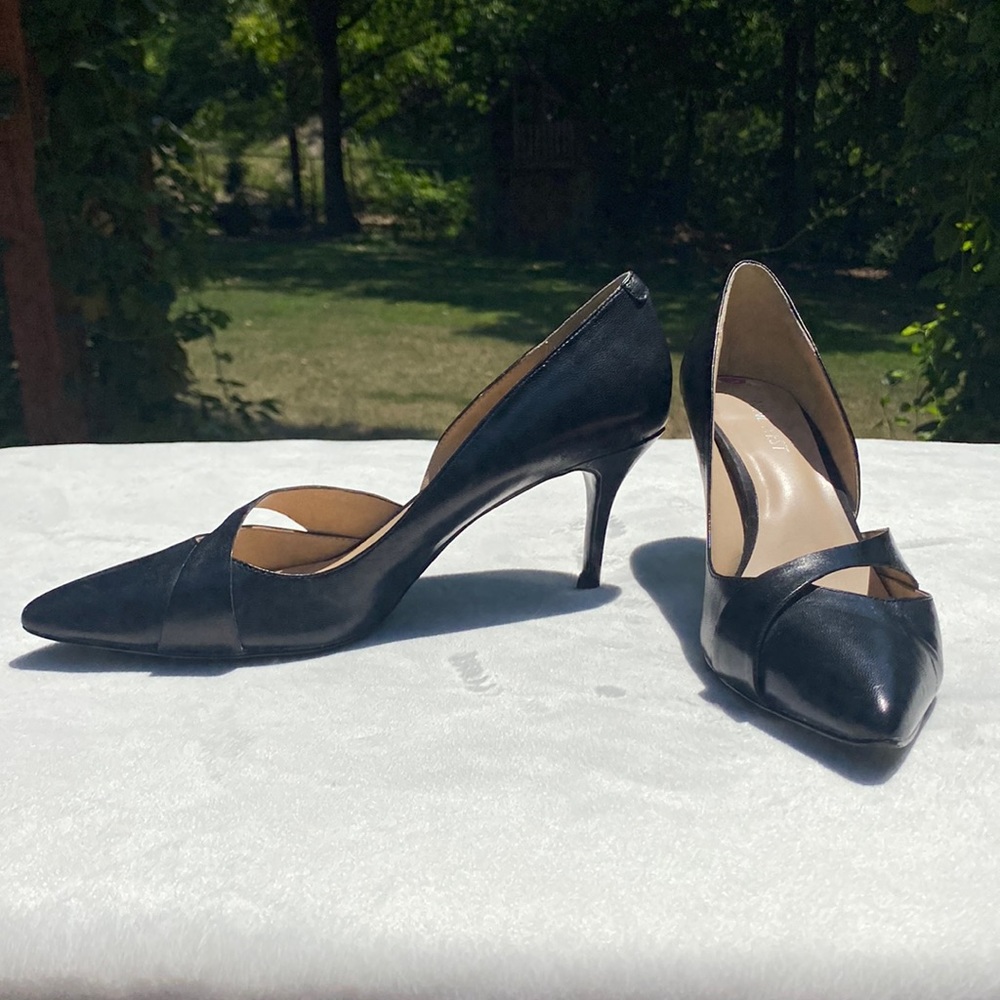 Nine West black 2” heels
